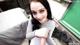British Chav Alessa Savage Fucks For Quick Cash