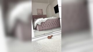 Milf caug play by work man